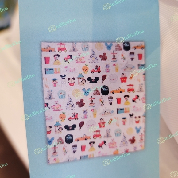 DISNEY PARKS KINGDOM OF CUTE THROW BLANKET - Picture 4 of 4